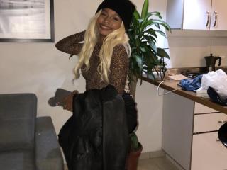 KarolDiaz69 - Live porn &amp; sex cam - 14220146