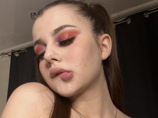 JulsSilvy - Live porn & sex cam - 14237686