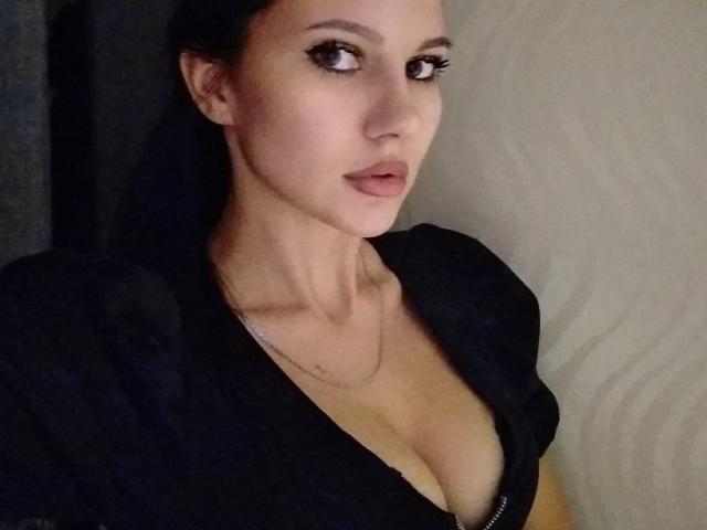 PantherZlata - Live Sex Cam - 14265006