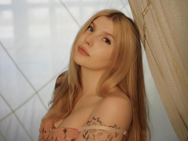 AleksaKeller - Live sex cam - 14290882