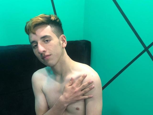 MiIchelUlisa - Live sex cam - 14295630