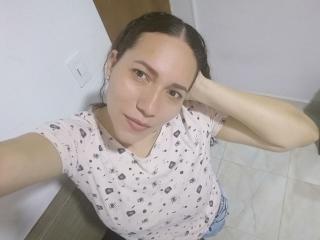 AndreaRomano - Live sexe cam - 14299474