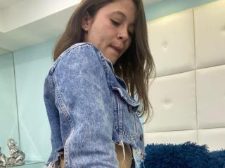 AmandaMartins - Live Sex Cam - 14331870