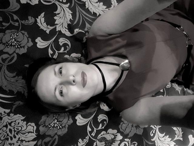 MoranaX69 - Live sexe cam - 14337650