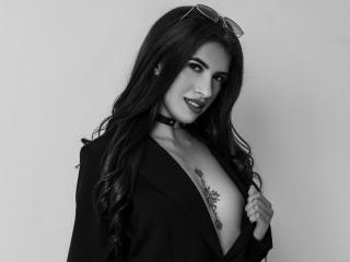 MelodyVega - Live porn & sex cam - 14343862