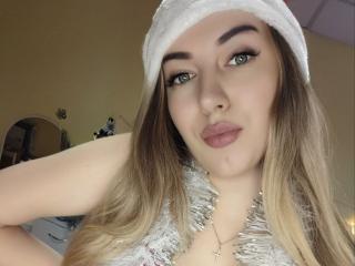 KaleyReed - Live porn & sex cam - 14352526