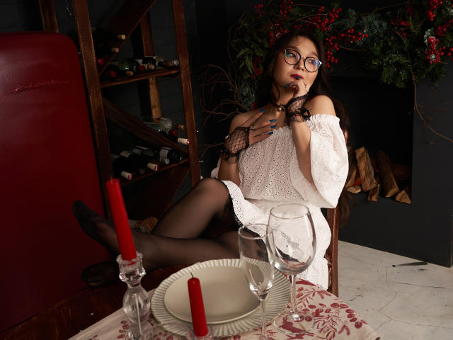 NicoleBriggs - Live Sex Cam - 14357262