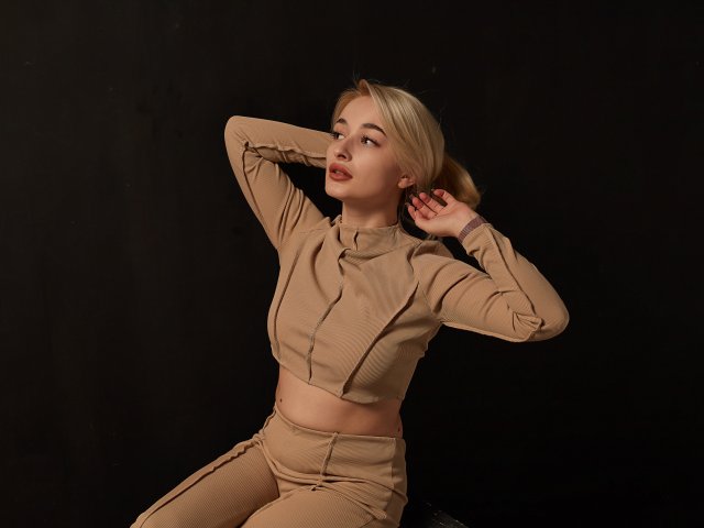 ValeryMiracle - Live porn &amp; sex cam - 14361162