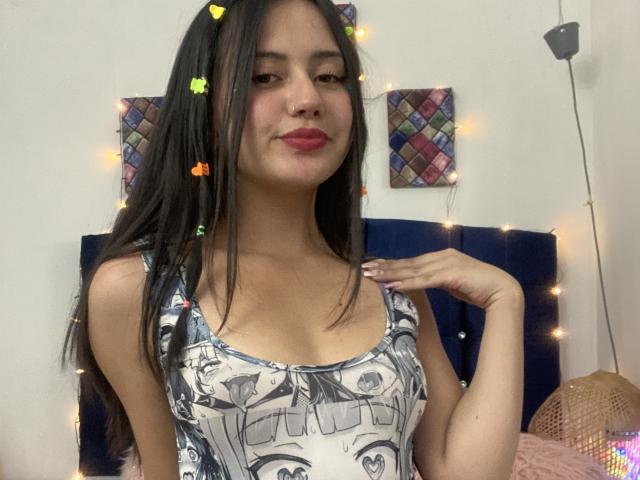 SophieI - Live sex cam - 14366682