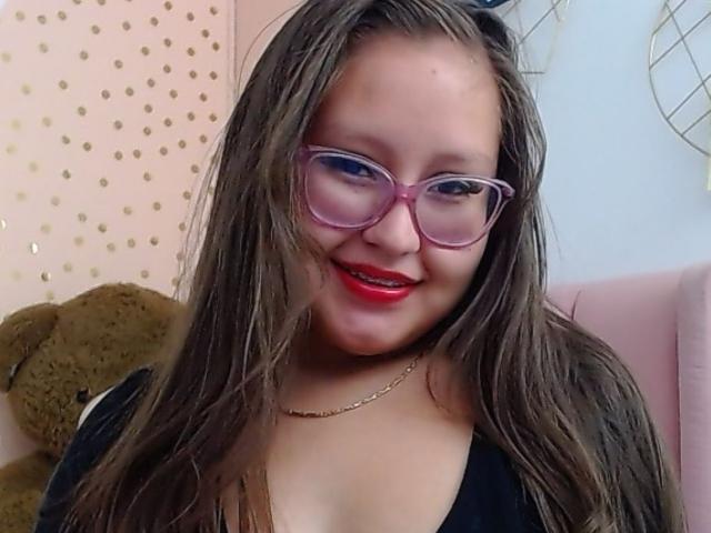 NikolWilson - Live sex cam - 14369846