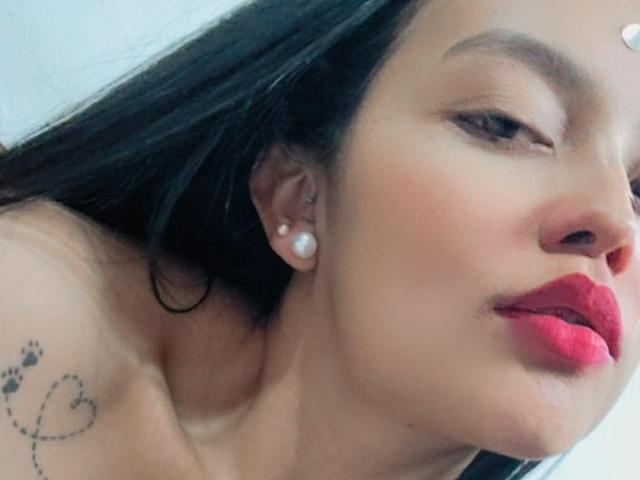 LuciBrown - Sexe cam en vivo - 14378522