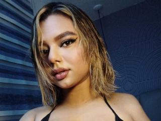 AliceeSecret - Live porn & sex cam - 14379270