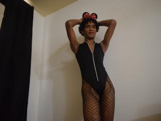 SharlotPrince - Live porn & sex cam - 14400446