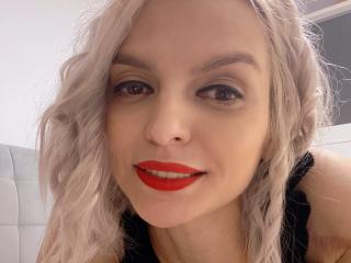 DouceAmelia - Sexe cam en vivo - 14405426