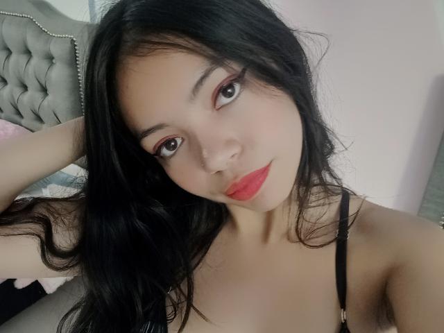 QueenJulieta - Live sexe cam - 14405866