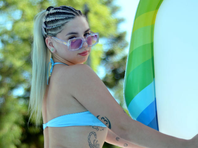 KimDenilo - 라이브 포르노 &amp; 섹스 캠 - 14425178