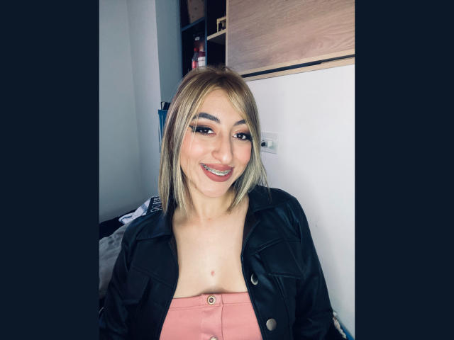 SabrinaMontana - Live Sex Cam - 14426898