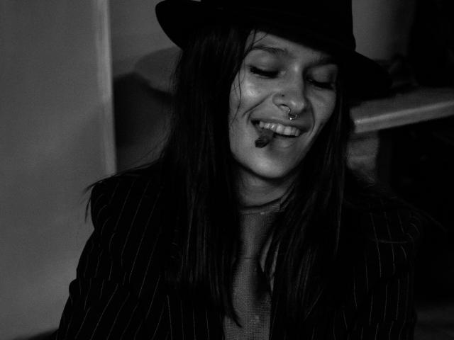 AmelieBlake - Sexe cam en vivo - 14427658