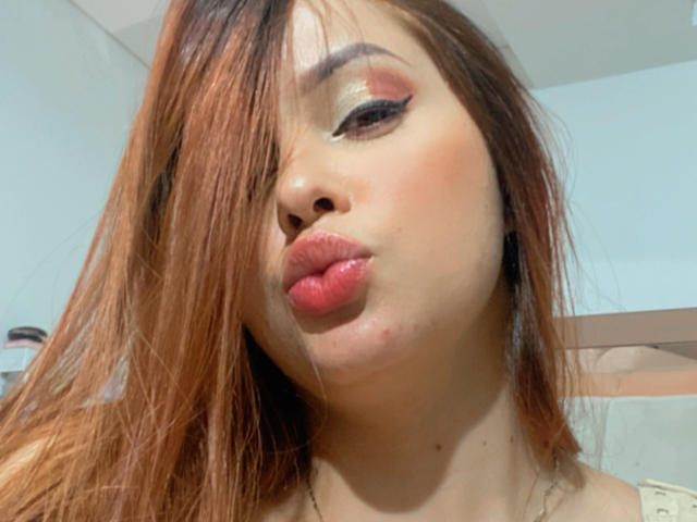 EmilyParkerr - Live sex cam - 14434290