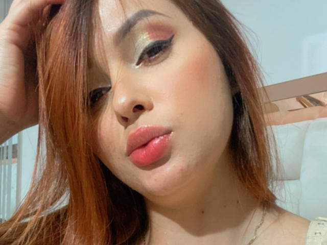 EmilyParkerr - Live porn &amp; sex cam - 14434302