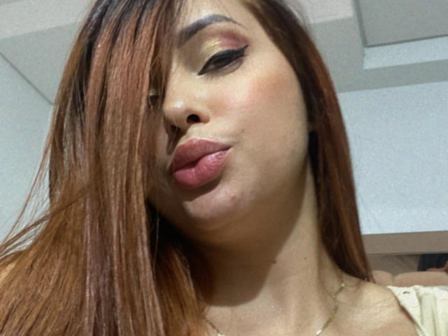 EmilyParkerr - Live porn &amp; sex cam - 14434354