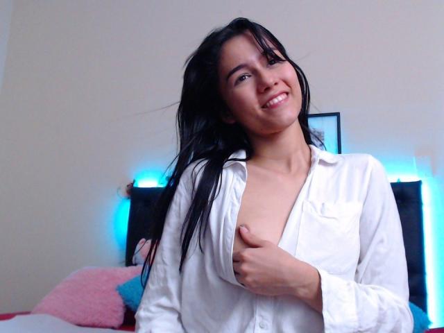 DeisyWest - Live porn &amp; sex cam - 14436970