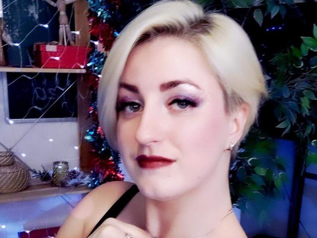 ChristenLiviX - Live sexe cam - 14442334