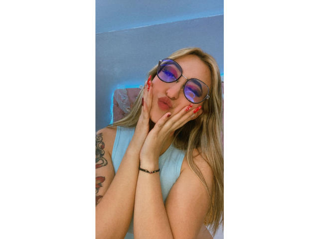 SabrinaMontana - Live sex cam - 14446706