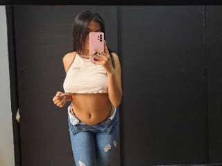 IrhinaSmith - Live porn &amp; sex cam - 14453174