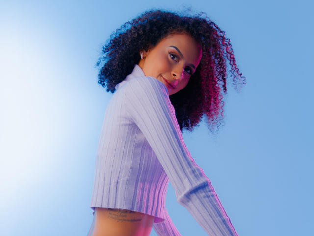 VanesaRusi - Live Sex Cam - 14456242