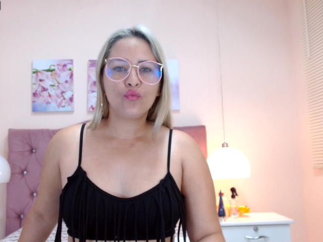 WandaaFox - Live sex cam - 14471394