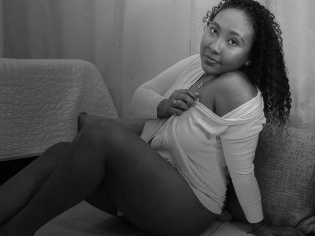 CaroldelaTorre - Live porn &amp; sex cam - 14475734