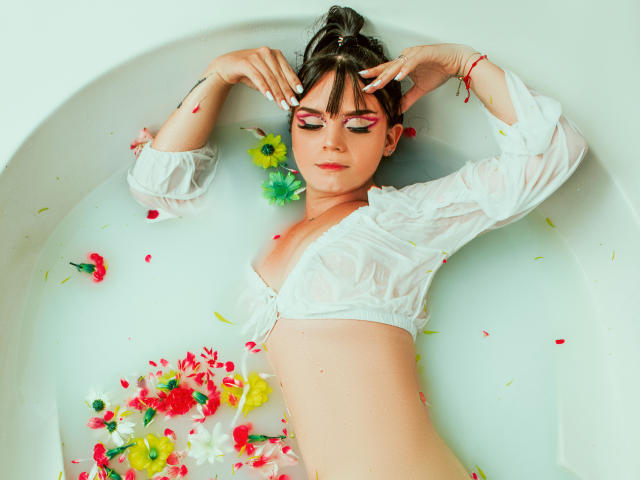 CintyaHill - Camera khiêu dâm &amp; quyến rũ trực tiếp - 14480010