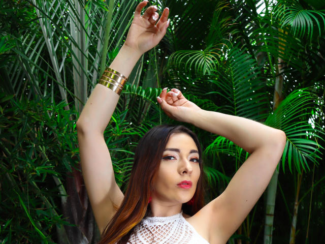 TaniaSanders - сексуальная веб-камера в реальном времени - 14534822