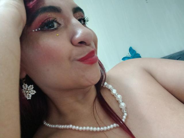 NahelaBigMelonsX - Live porn &amp; sex cam - 14564758