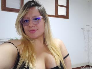 SaraMoreti - Live porn &amp; sex cam - 14568138