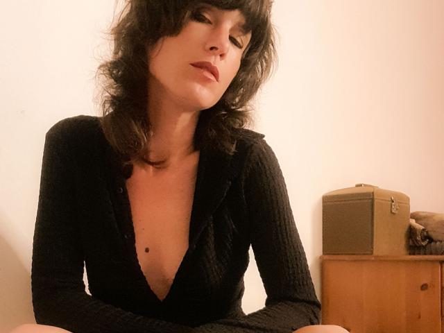 Aiyana - Live porn &amp; sex cam - 14569602