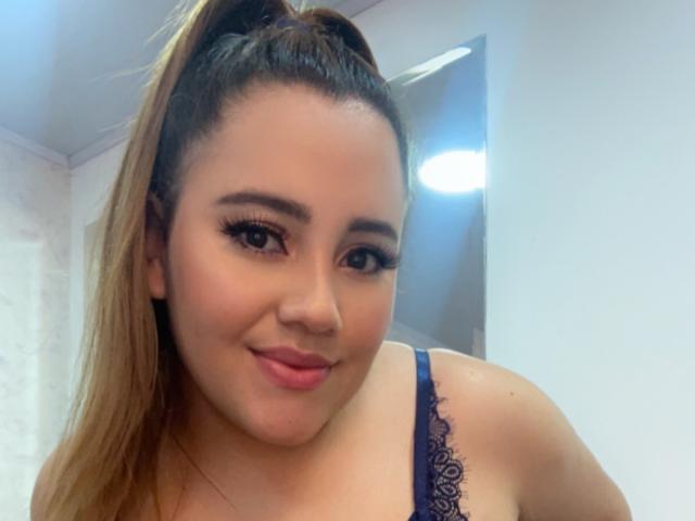 CassieJacobs - Live sex cam - 14572826