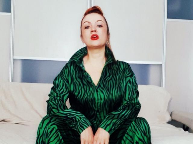 KiraXTender - Live Sex Cam - 14585526