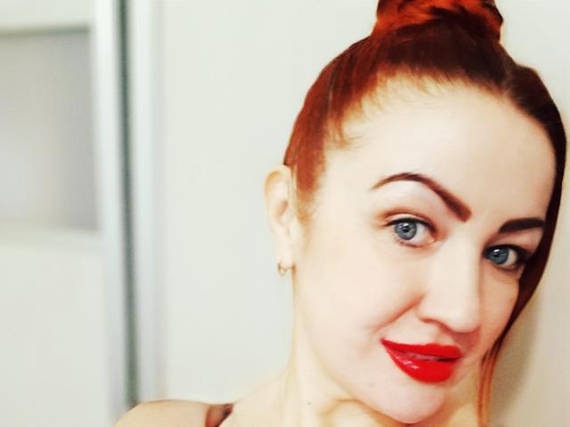 KiraXTender - Live Sex Cam - 14585558