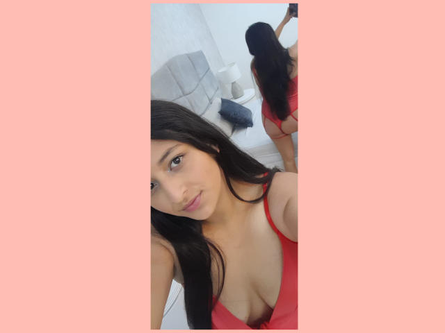 AnaliaSmith - Live Sex Cam - 14589682