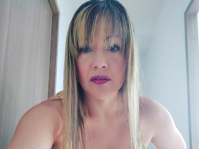 ChristinMoore - Live sex cam - 14594346