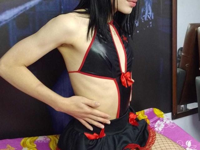 SophiaHot69 - Live Sex Cam - 14633902