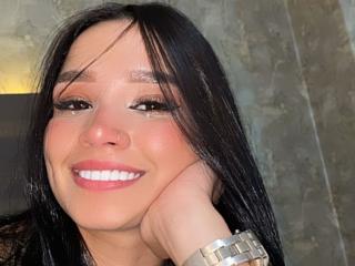 AnneCasanova - Live Sex Cam - 14647810