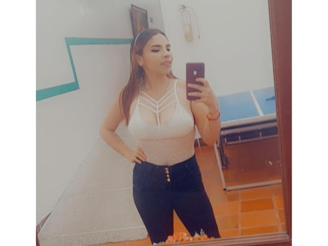 VioletaStone - Porno na żywo i seks kamera - 14647970