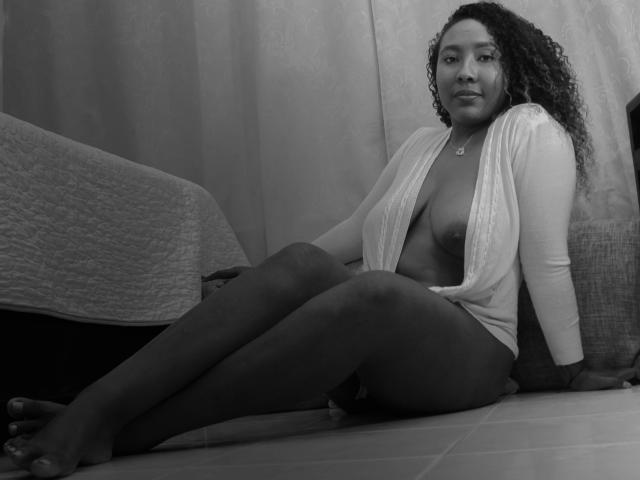 CaroldelaTorre - Live porn &amp; sex cam - 14663094