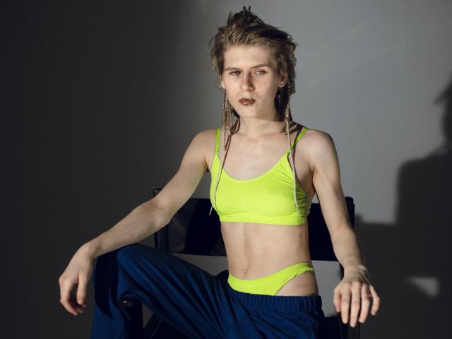 rokkidoll - Live porn &amp; sex cam - 14669378