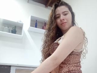 AprilEvanss - Live porn & sex cam - 14672974