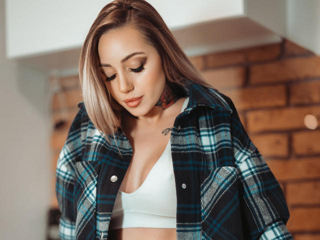 CoralieFlower - Live porn &amp; sex cam - 14677606