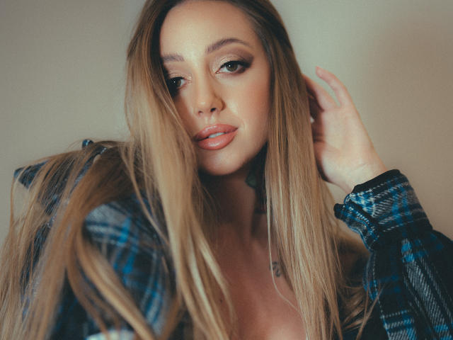 CoralieFlower - Live porn &amp; sex cam - 14677634